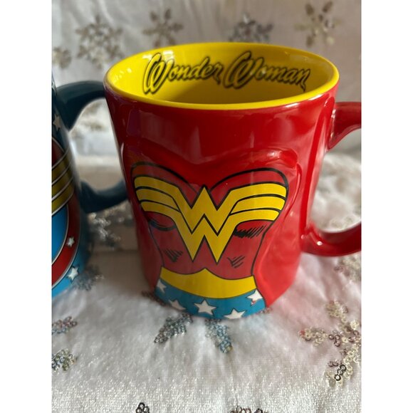 Set Of Wonder Woman Ceramic Mugs By Silver Buffalo Hand Wash DC Comics Licensed - Picture 9 of 10
